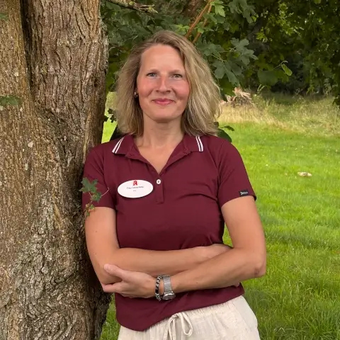 Ivonne Giesenberg, Pharmazeutisch-technische und pharmazeutisch-kaufmännische Angestellte der Edenhof-Apotheke